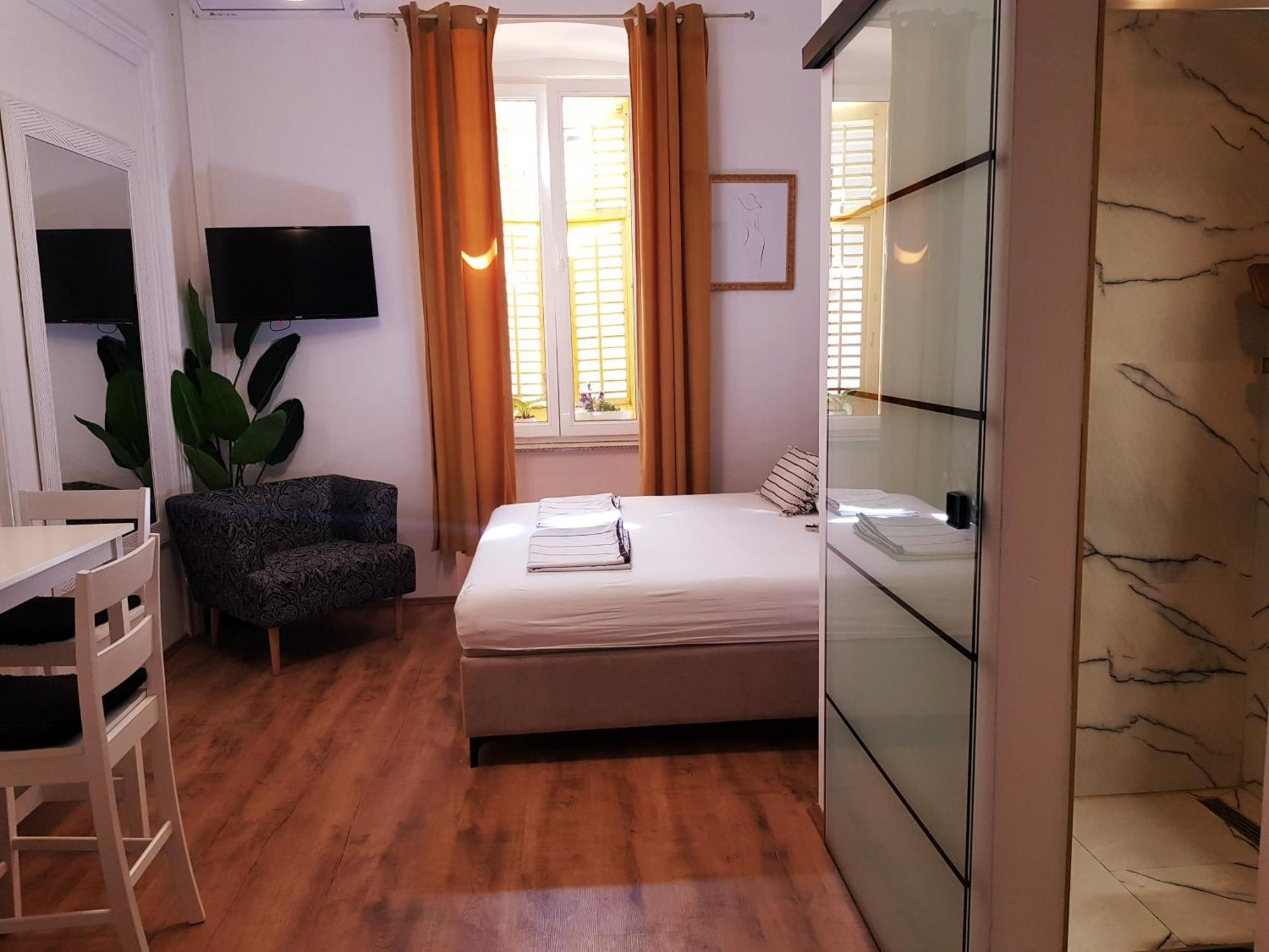 Room Lui Рийека Екстериор снимка
